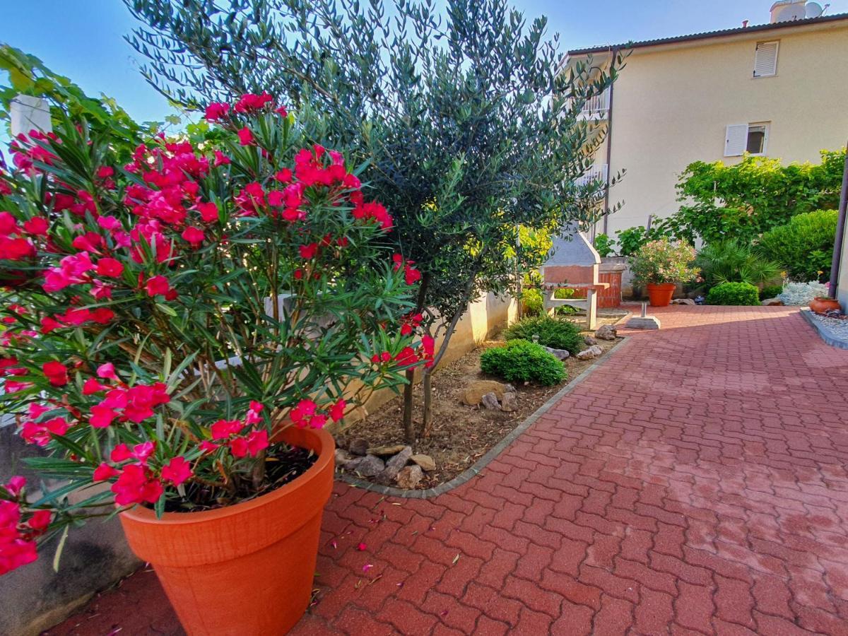 Apartments Mirica 2 Baška Εξωτερικό φωτογραφία